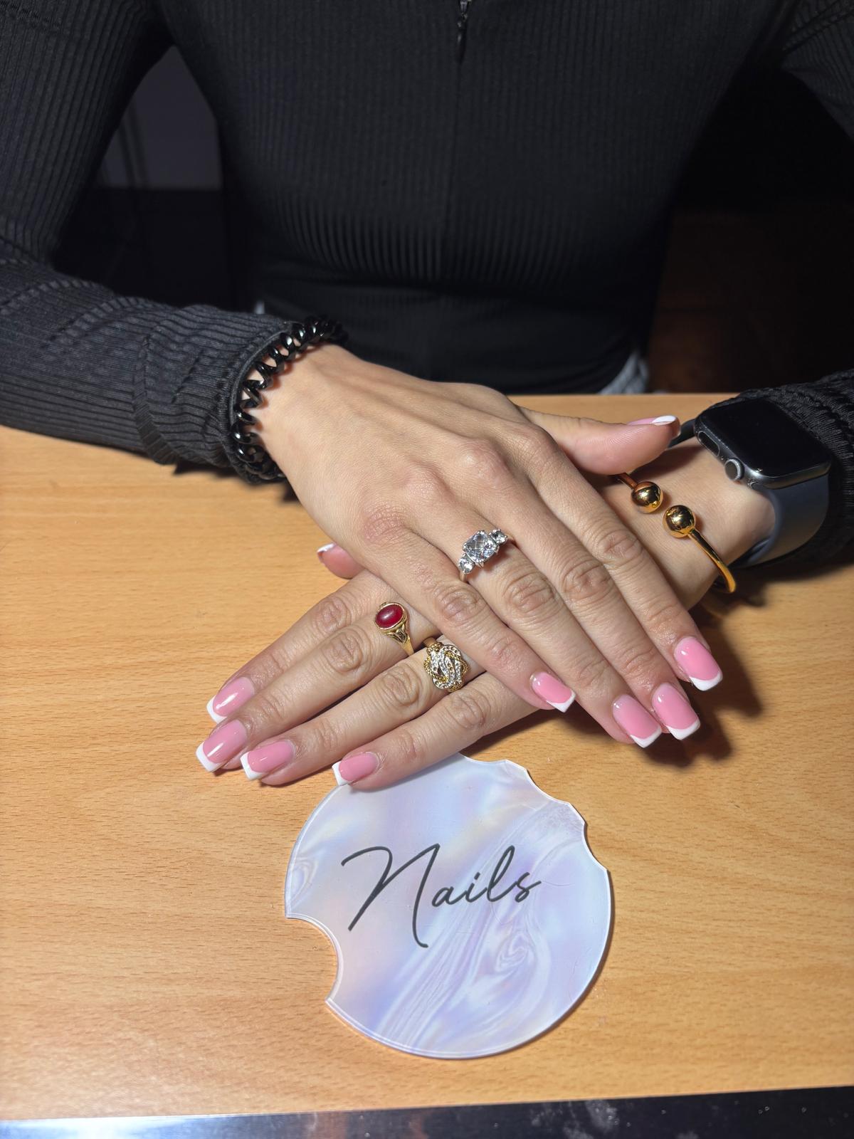 Hoe lang blijft BIAB mooi? Alles over uitgroei, opvullen en verzorging RK Sieraden & RK Nails
