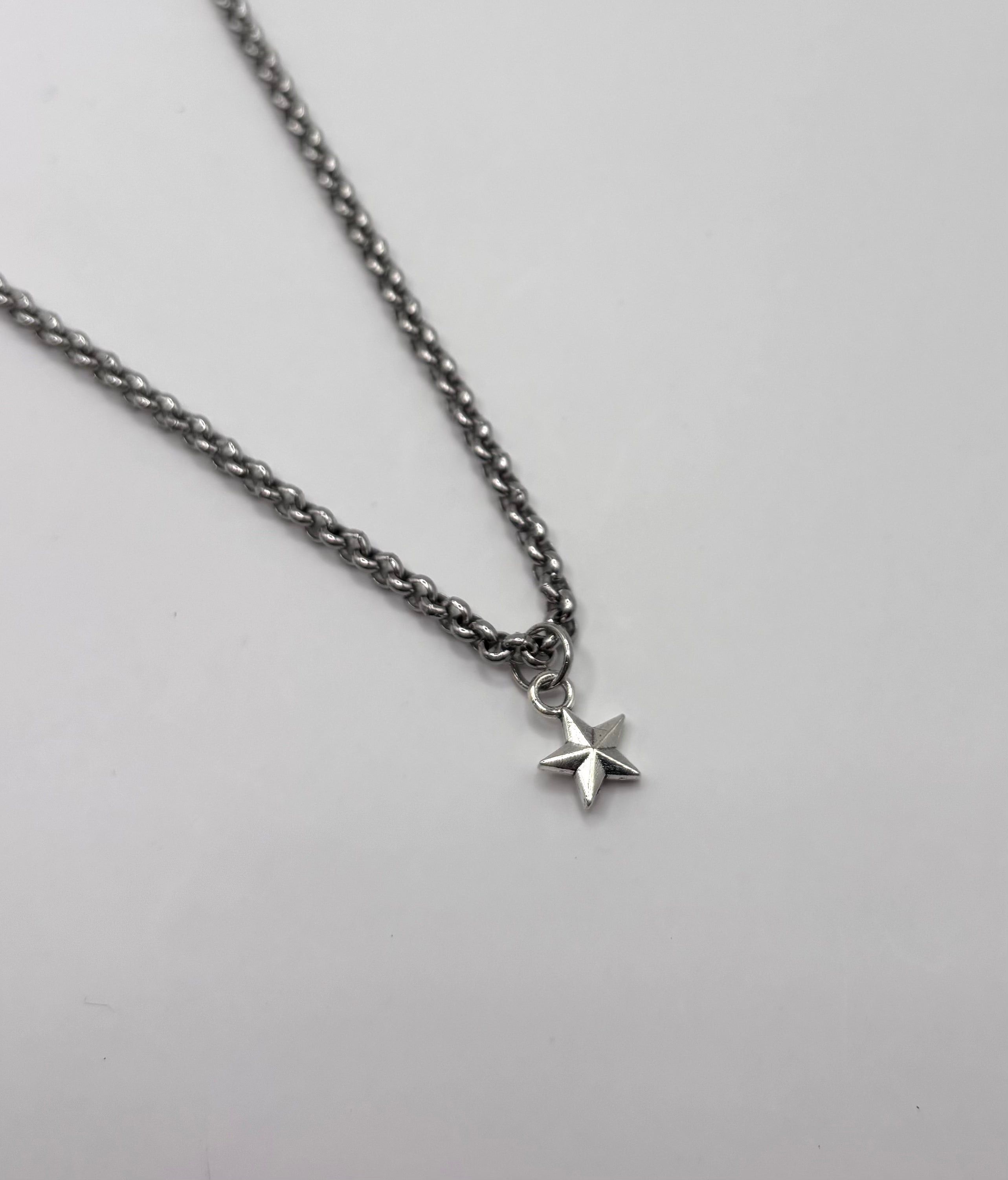 zilverkleurige ketting met  ster hanger-RK Sieraden