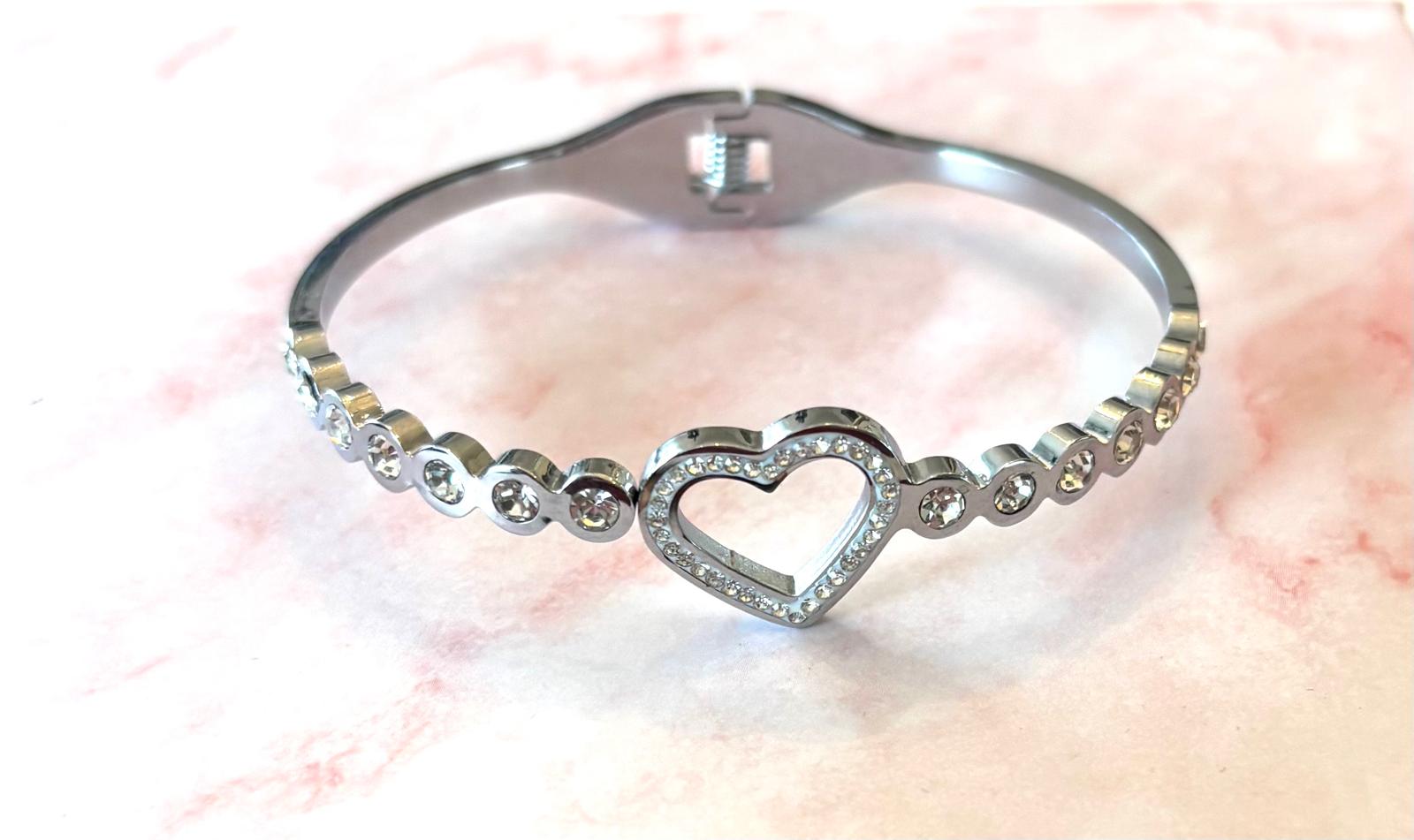 Heart Armband