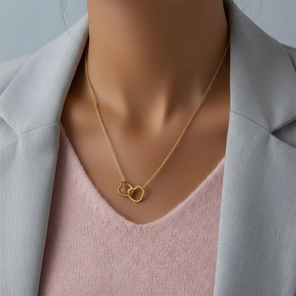 goudkleurige dubbel lus hart ketting rvs  lengte 45 + 5 cm 