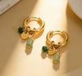 Oorbellen met groene hanger Goudkleurige RVS  - sieraden - rvs  - Halskettingen - Armbanden - Oorbellenringen